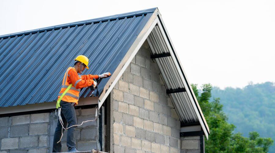 Professional Flat Roofing Installation in Otisco, IN